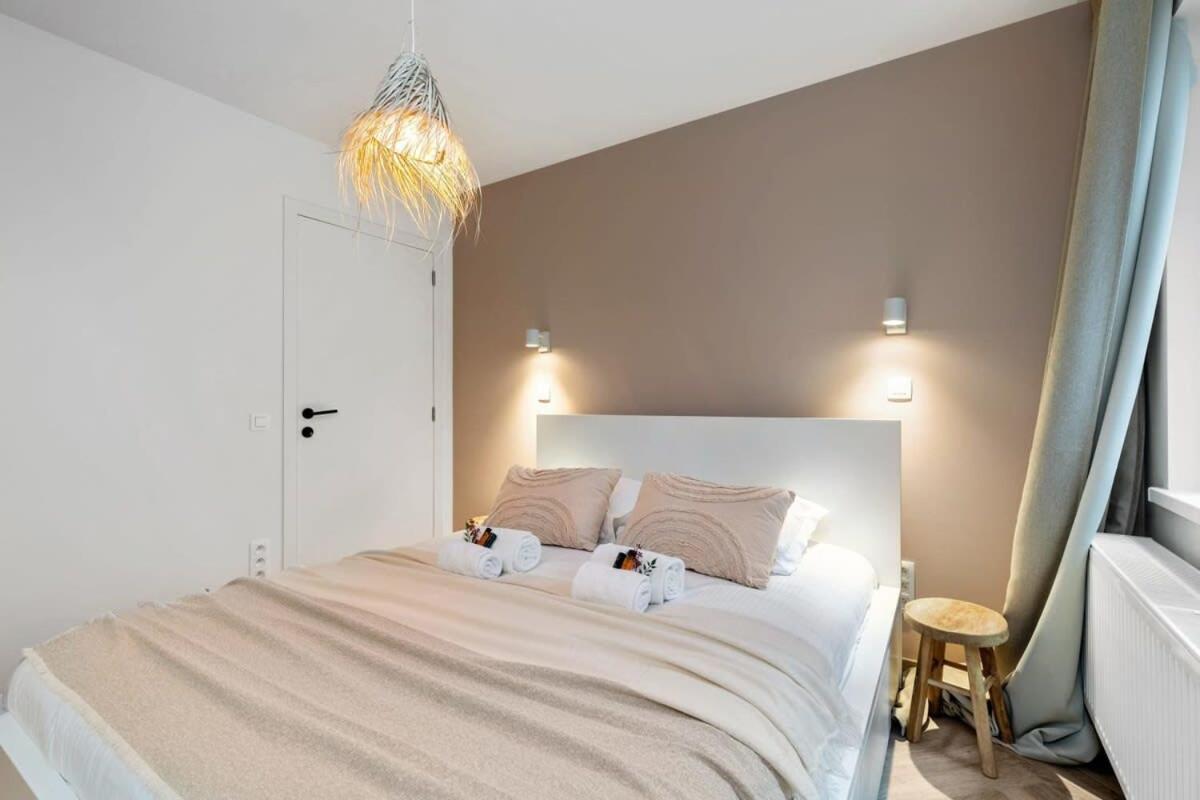 Alejandro - Lovely 2 Bedroom Apartment In Ostend Oostende Exterior foto